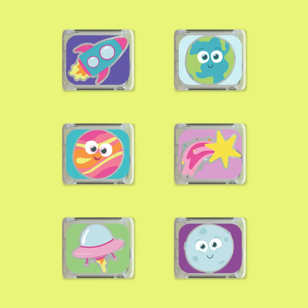 Light - Up Cubes 6 Pack